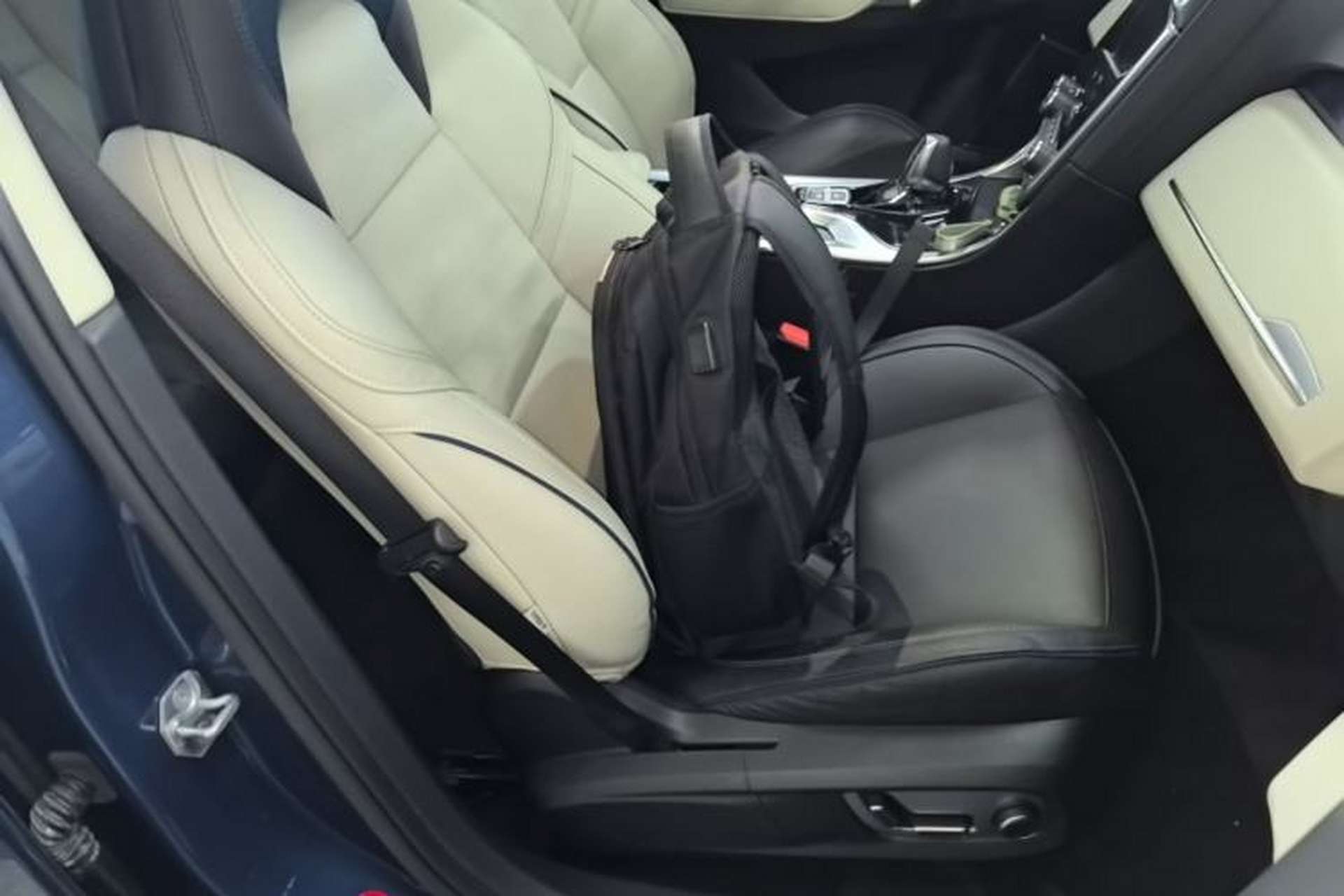 Used Lynk & Co 01 2017 2.0T Two-Wheel Drive Pro Edition Right Front Seat
