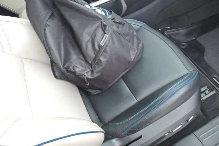 Used Lynk & Co 01 2017 2.0T Two-Wheel Drive Zhaopu Version Right Front Seat