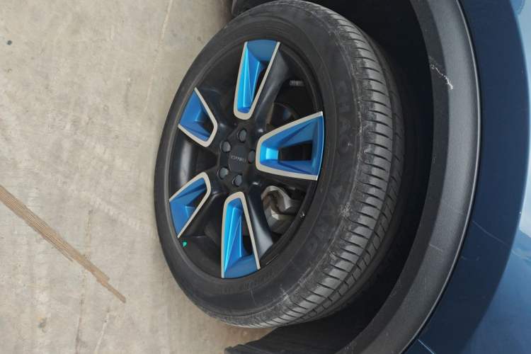 Used Lynk & Co 01 2017 2.0T Two-Wheel Drive Pro Edition Right Front Wheel Hub