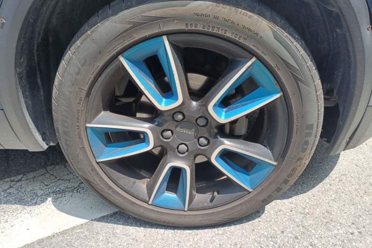 Used Lynk & Co 01 2017 2.0T Two-Wheel Drive Pro Edition Right Front Wheel Hub