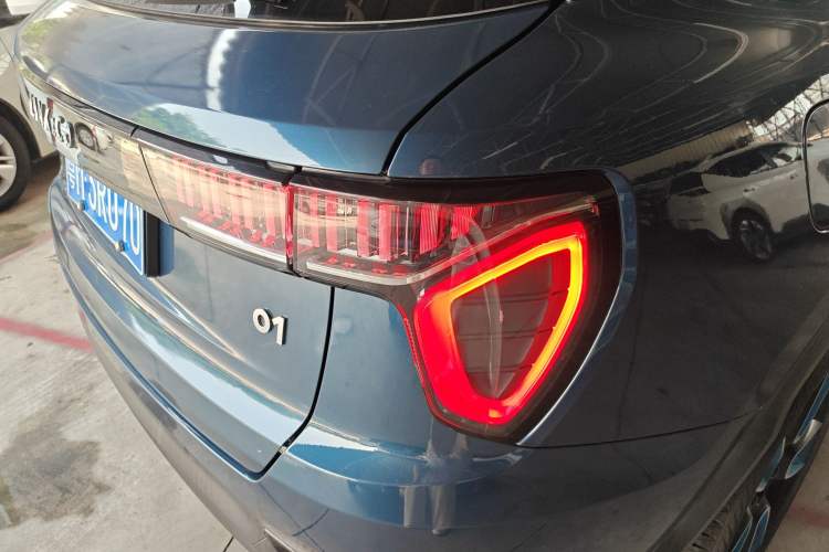 Used Lynk & Co 01 2017 2.0T Two-Wheel Drive Zhaopu Version Right Rear Taillight