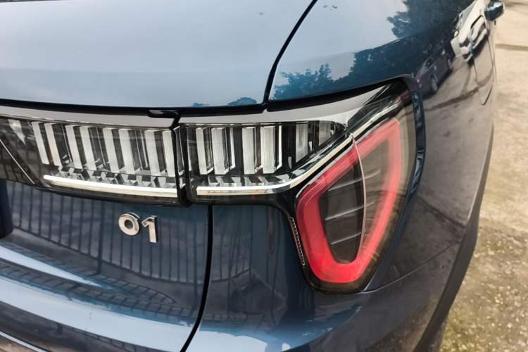 Used Lynk & Co 01 2017 2.0T Two-Wheel Drive Zhaopu Version Right Rear Taillight