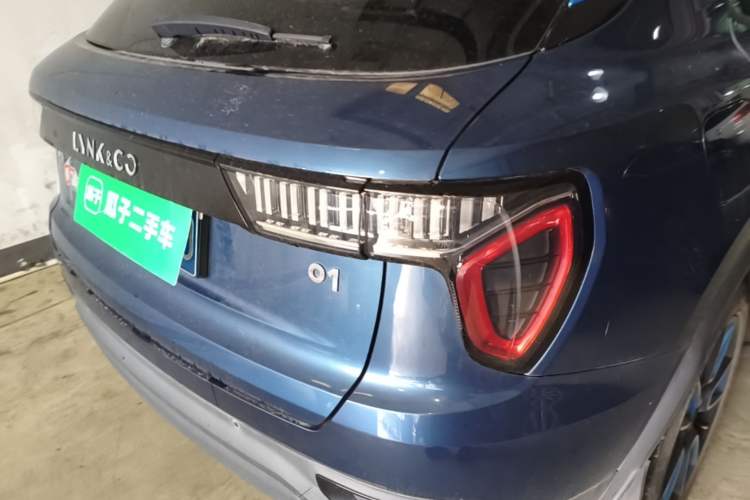 Used Lynk & Co 01 2017 2.0T Two-Wheel Drive Zhaopu Version Right Rear Taillight