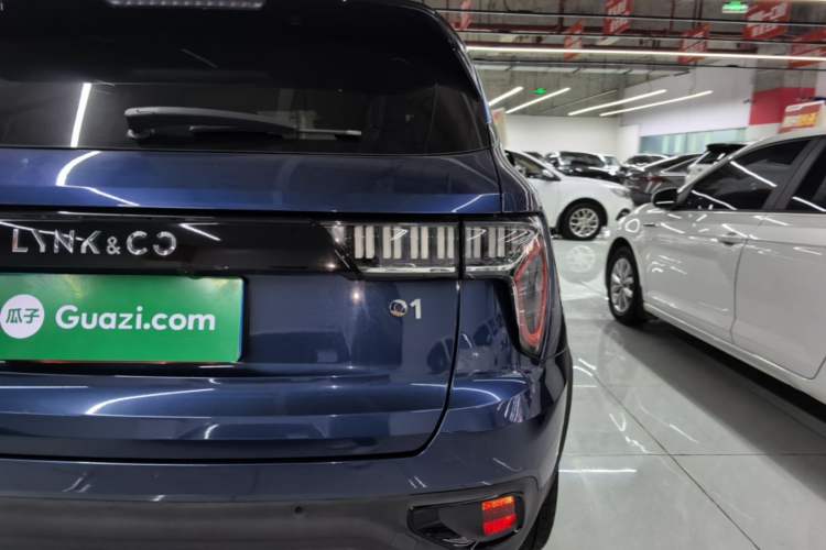 Used Lynk & Co 01 2017 2.0T Two-Wheel Drive Zhaopu Version Right Rear Taillight