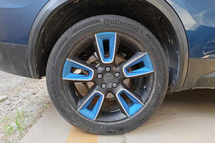 Used Lynk & Co 01 2017 2.0T Two-Wheel Drive Zhaopu Version Right Rear Wheel Hub