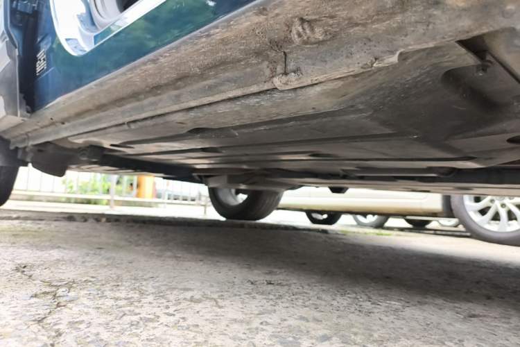 Used Lynk & Co 01 2017 2.0T Two-Wheel Drive Zhaopu Version Right Side Sill