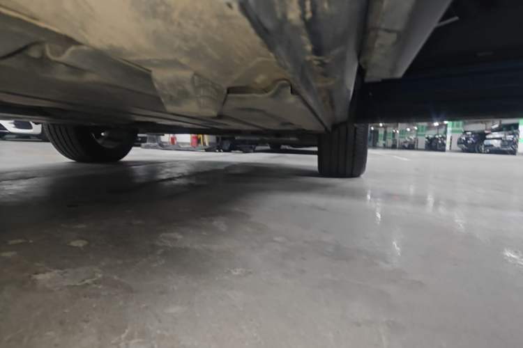 Used Lynk & Co 01 2017 2.0T Two-Wheel Drive Zhaopu Version Right Side Sill