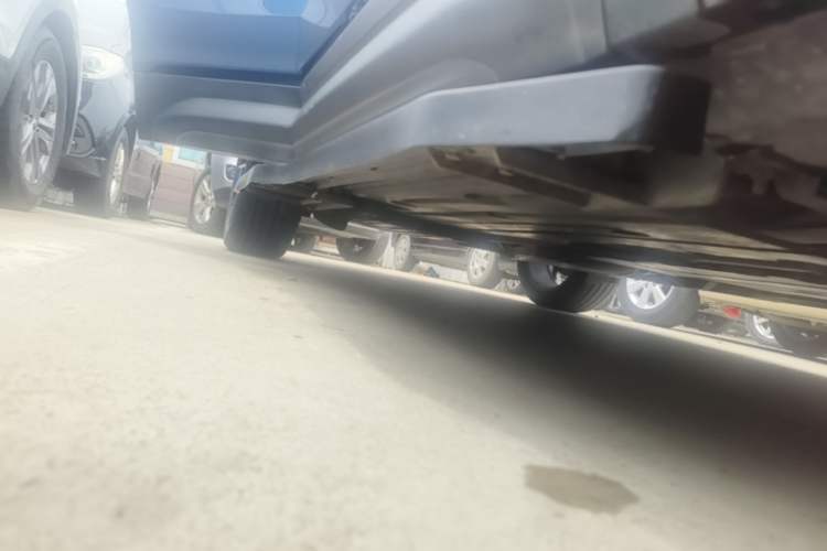 Used Lynk & Co 01 2017 2.0T Two-Wheel Drive Zhaopu Version Right Side Sill