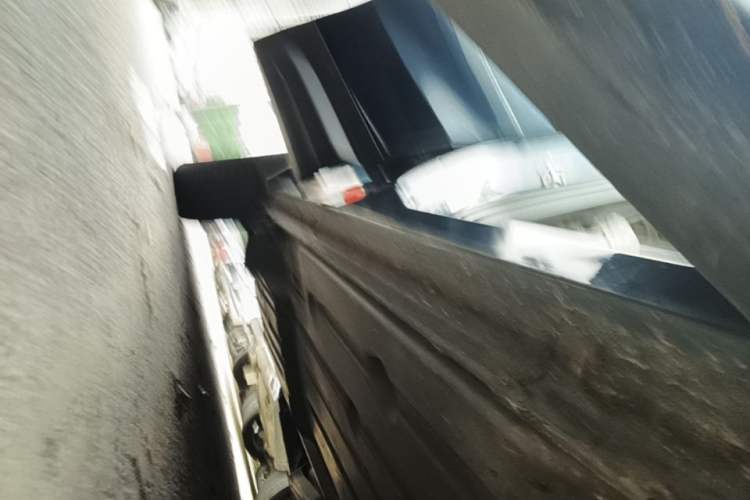 Used Lynk & Co 01 2017 2.0T Two-Wheel Drive Zhaopu Version Right Side Sill