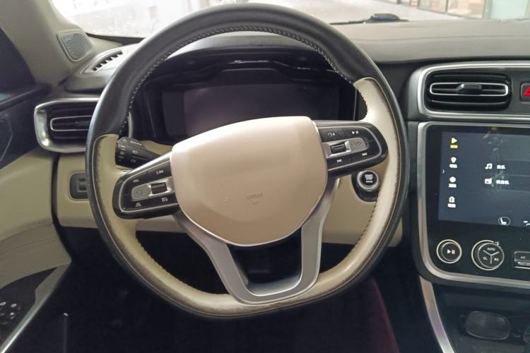 Used Lynk & Co 01 2017 2.0T Two-Wheel Drive Zhaopu Version Steering Wheel