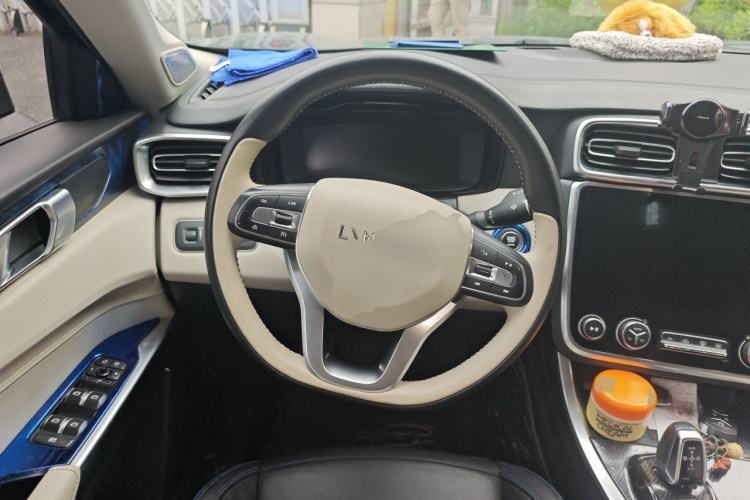 Used Lynk & Co 01 2017 2.0T Two-Wheel Drive Pro Edition Steering Wheel