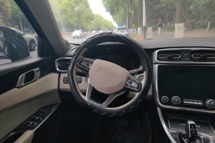 Used Lynk & Co 01 2017 2.0T Two-Wheel Drive Zhaopu Version Steering Wheel
