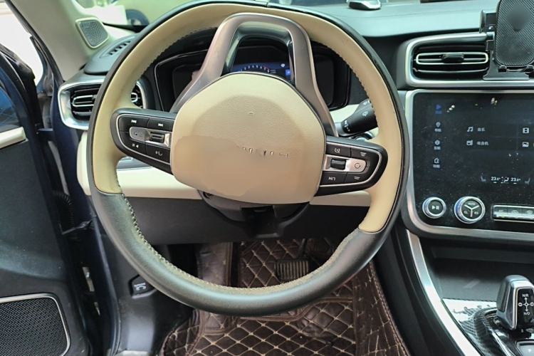 Used Lynk & Co 01 2017 2.0T Two-Wheel Drive Zhaopu Version Steering Wheel
