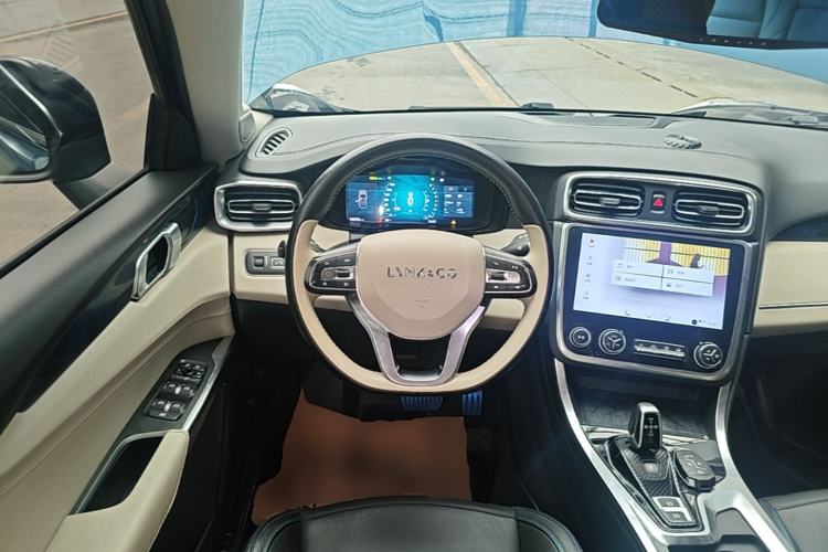 Used Lynk & Co 01 2017 2.0T Two-Wheel Drive Zhaopu Version Steering Wheel
