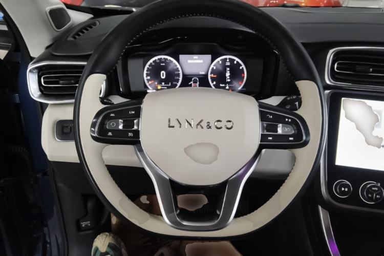 Used Lynk & Co 01 2017 2.0T Two-Wheel Drive Zhaopu Version Steering Wheel
