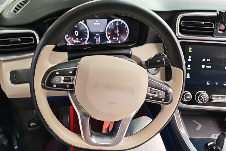 Used Lynk & Co 01 2017 2.0T Two-Wheel Drive Zhaopu Version Steering Wheel