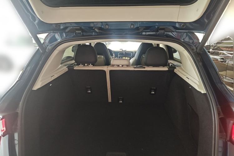 Used Lynk & Co 01 2017 2.0T Two-Wheel Drive Zhaopu Version Trunk