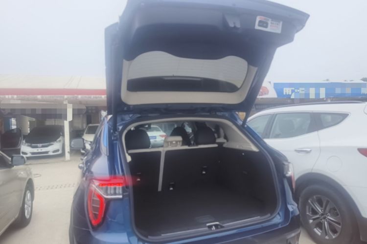 Used Lynk & Co 01 2017 2.0T Two-Wheel Drive Zhaopu Version Trunk