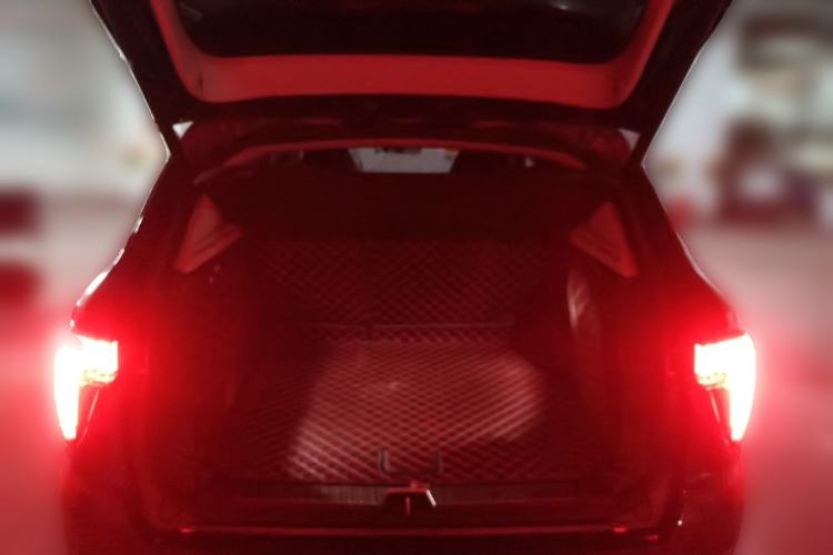 Used Lynk & Co 01 2017 2.0T Two-Wheel Drive Pro Edition Trunk