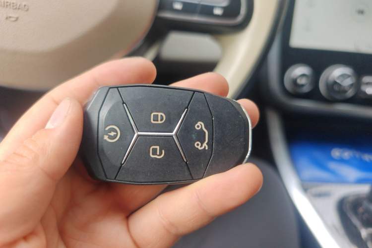 Used Lynk & Co 01 2017 2.0T Two-Wheel Drive Zhaopu Version Vehicle Key