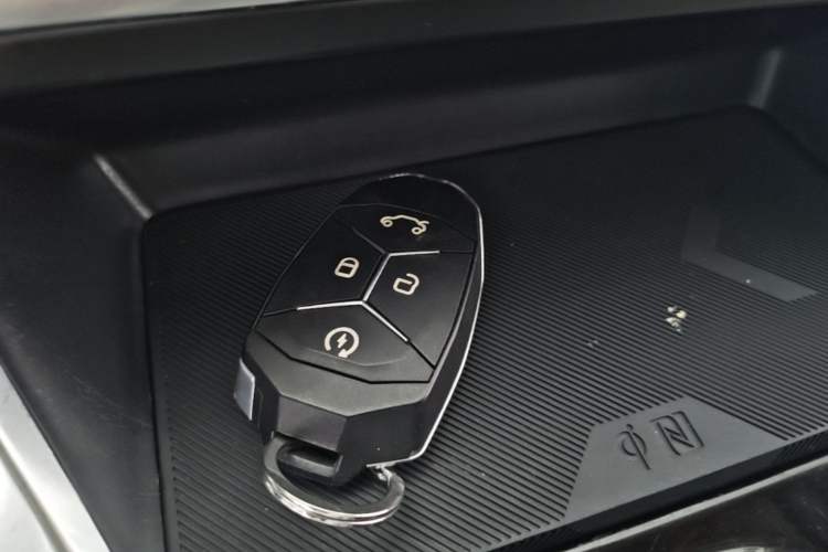 Used Lynk & Co 01 2017 2.0T Two-Wheel Drive Zhaopu Version Vehicle Key