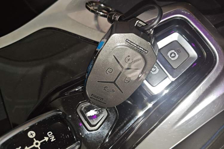 Used Lynk & Co 01 2017 2.0T Two-Wheel Drive Zhaopu Version Vehicle Key
