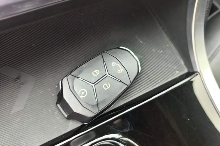Used Lynk & Co 01 2017 2.0T Two-Wheel Drive Zhaopu Version Vehicle Key
