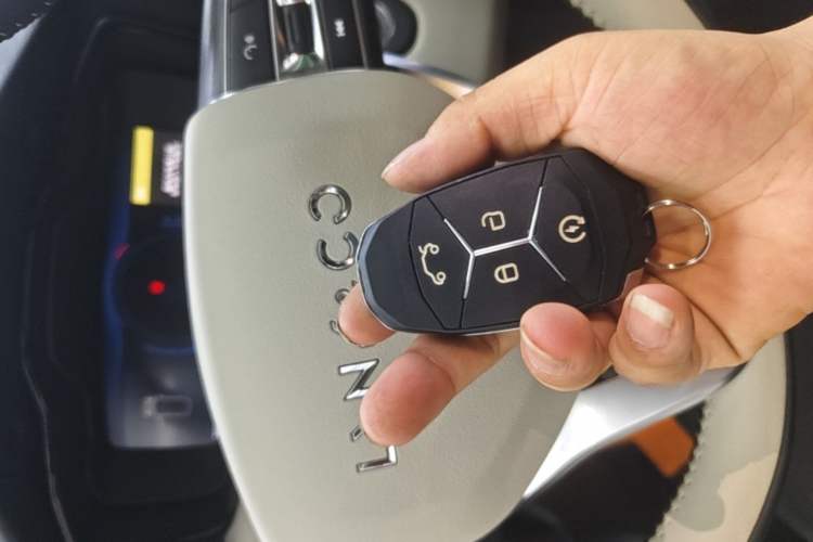 Used Lynk & Co 01 2017 2.0T Two-Wheel Drive Zhaopu Version Vehicle Key