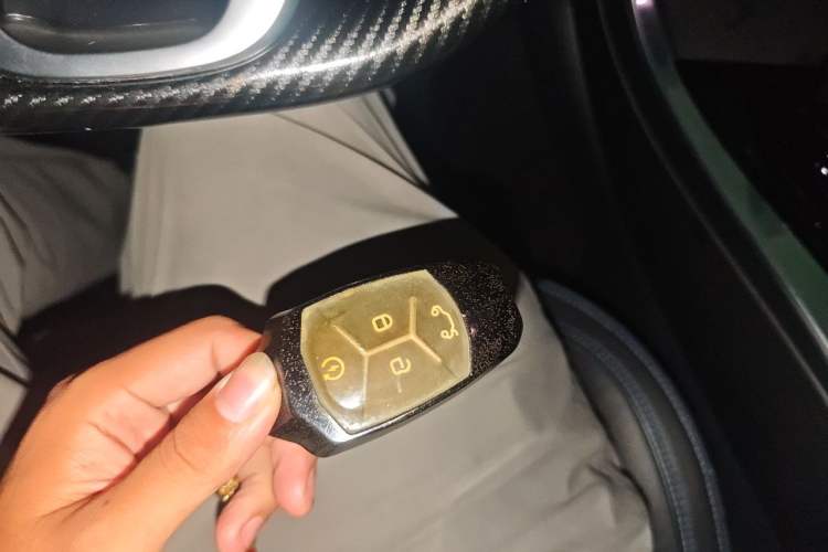Used Lynk & Co 01 2017 2.0T Two-Wheel Drive Zhaopu Version Vehicle Key