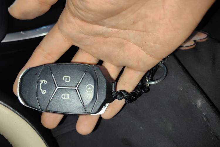 Used Lynk & Co 01 2017 2.0T Two-Wheel Drive Zhaopu Version Vehicle Key