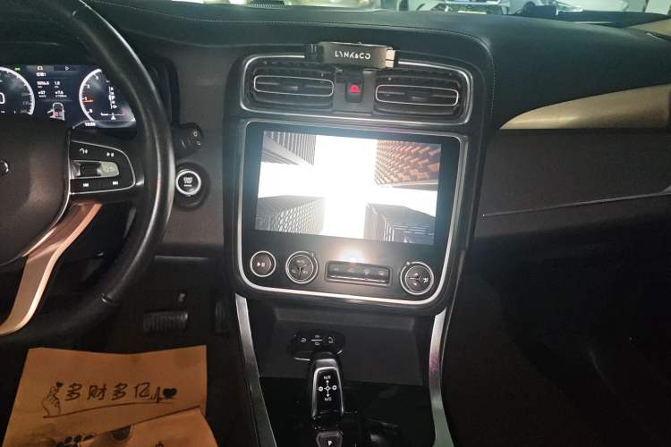 Used Lynk & Co 01 2017 2.0T Two-Wheel Drive Pro Edition Audio And AC Panel
