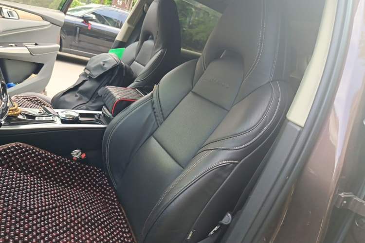 Used Lynk & Co 01 2017 2.0T Two-Wheel Drive Pro Edition Driver Seat