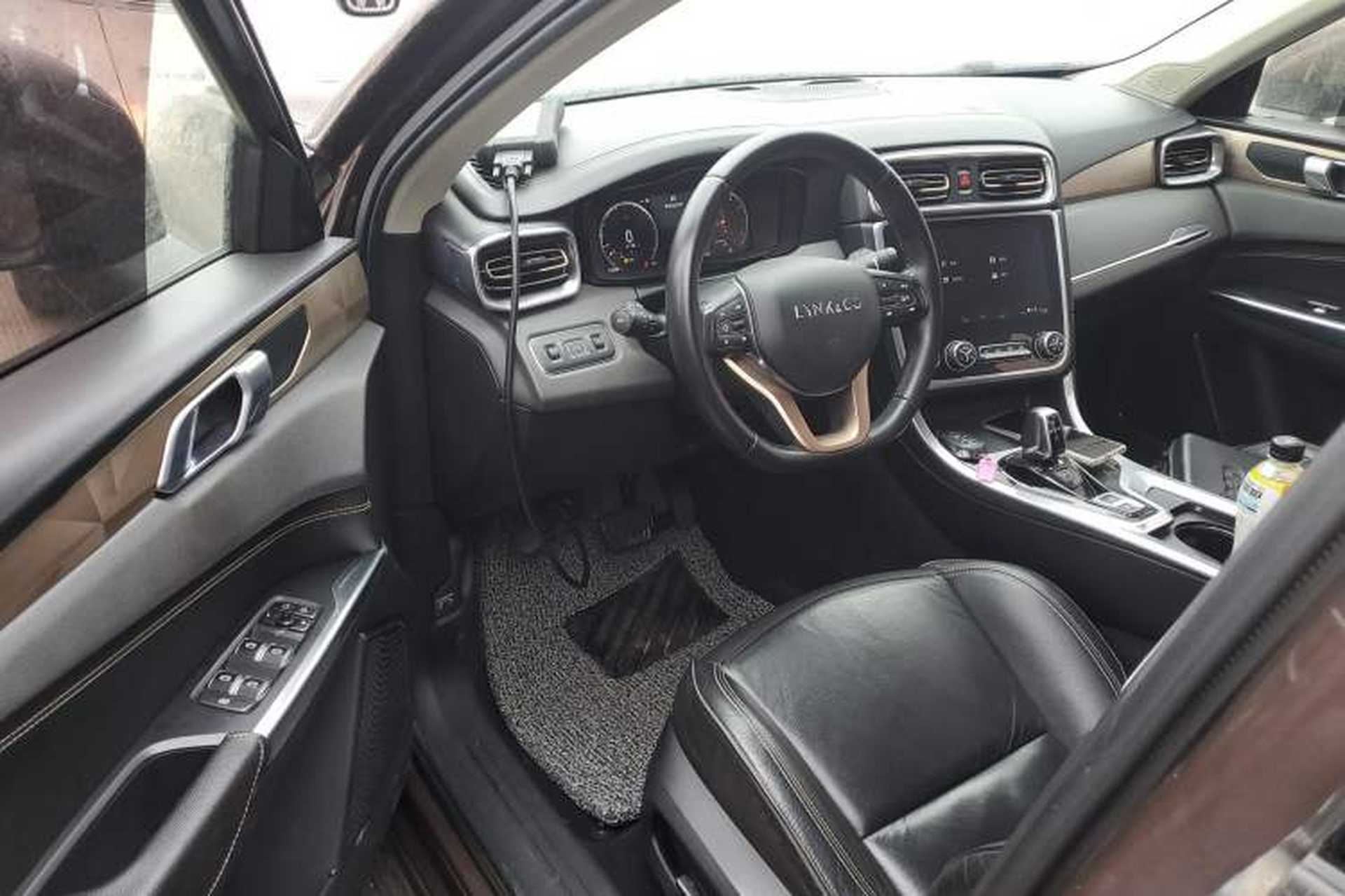 Used Lynk & Co 01 2017 2.0T Two-Wheel-Drive Version Driver Seat