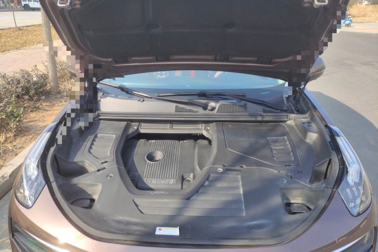 Used Lynk & Co 01 2017 2.0T Two-Wheel Drive Pro Edition Engine Bay