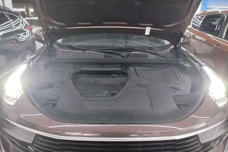 Used Lynk & Co 01 2017 2.0T Two-Wheel Drive Pro Edition Engine Bay