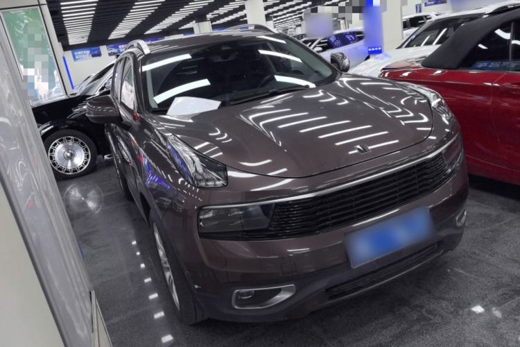 Used Lynk & Co 01 2017 2.0T Two-Wheel Drive Pro Edition Exterior 2