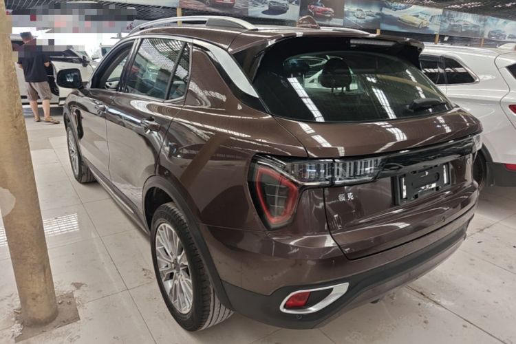 Used Lynk & Co 01 2017 2.0T Two-Wheel-Drive Version Exterior 2