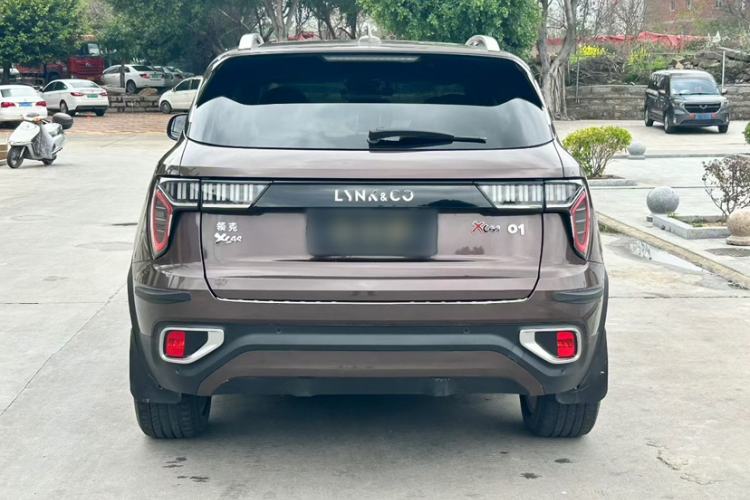 Used Lynk & Co 01 2017 2.0T Two-Wheel Drive Pro Edition Exterior 2