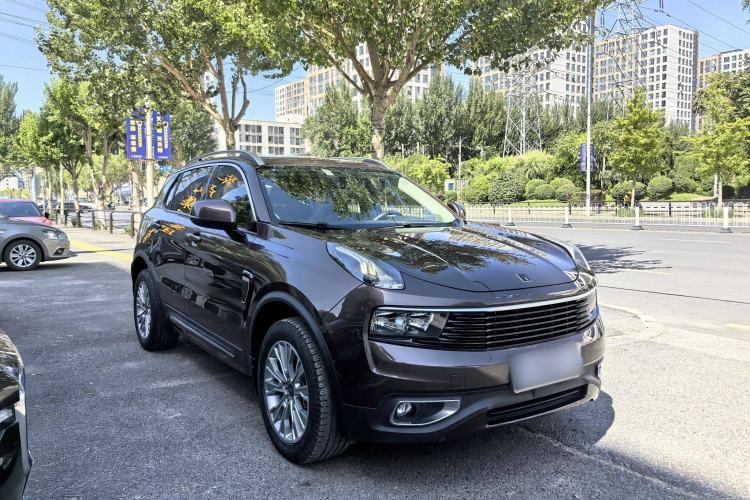 Used Lynk & Co 01 2017 2.0T Two-Wheel-Drive Version Exterior 2
