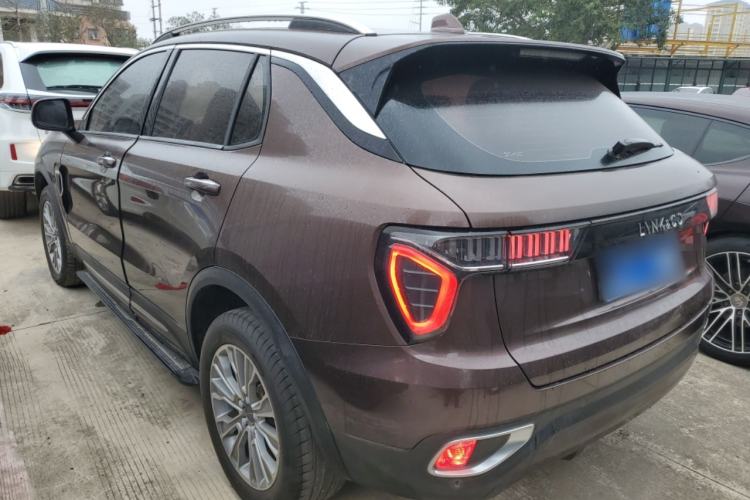 Used Lynk & Co 01 2017 2.0T Two-Wheel-Drive Version Exterior 2