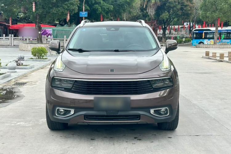 Used Lynk & Co 01 2017 2.0T Two-Wheel Drive Pro Edition Exterior 3