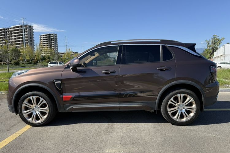 Used Lynk & Co 01 2017 2.0T Two-Wheel Drive Pro Edition Exterior 3