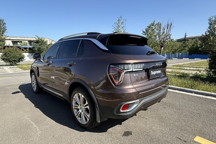 Used Lynk & Co 01 2017 2.0T Two-Wheel Drive Pro Edition Exterior 4