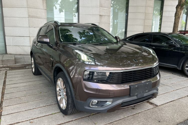 Used Lynk & Co 01 2017 2.0T Two-Wheel Drive Pro Edition Exterior 5