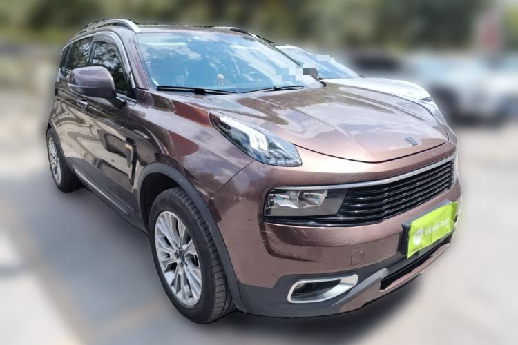Used Lynk & Co 01 2017 2.0T Two-Wheel-Drive Version Front Right 45 Deg