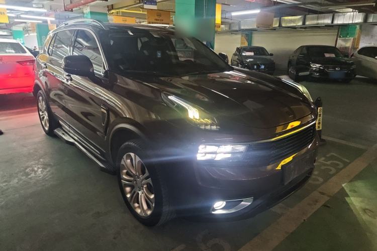 Used Lynk & Co 01 2017 2.0T Two-Wheel Drive Pro Edition Front Right 45 Deg