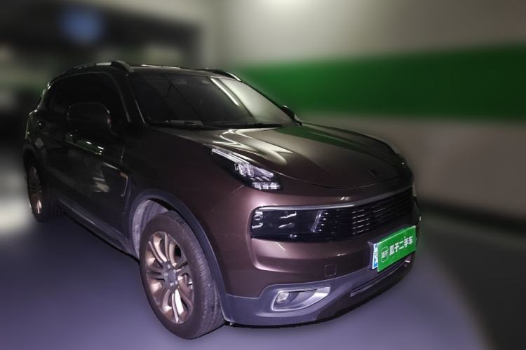 Used Lynk & Co 01 2017 2.0T Two-Wheel Drive Pro Edition Front Right 45 Deg