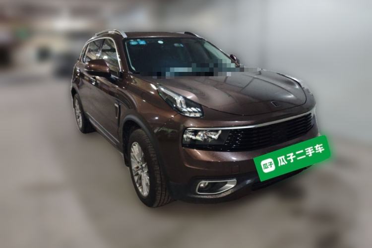 Used Lynk & Co 01 2017 2.0T Two-Wheel-Drive Version Front Right 45 Deg