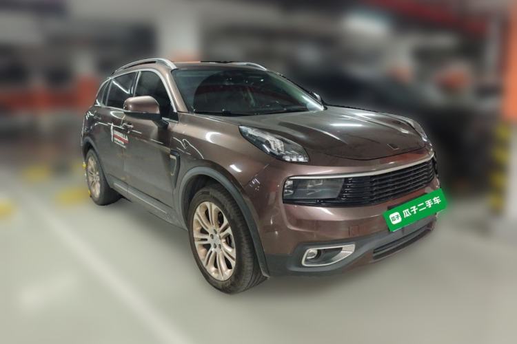 Used Lynk & Co 01 2017 2.0T Two-Wheel Drive Pro Edition Front Right 45 Deg