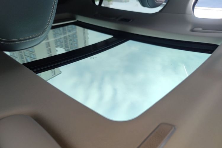 Used Lynk & Co 01 2017 2.0T Two-Wheel Drive Pro Edition Headliner